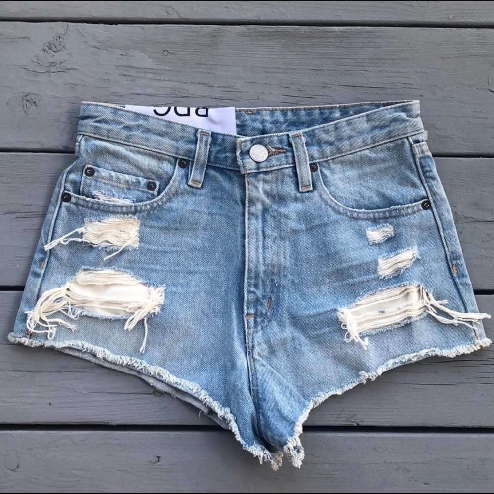 BDG highwaisted super cheeky summer Jean shorts